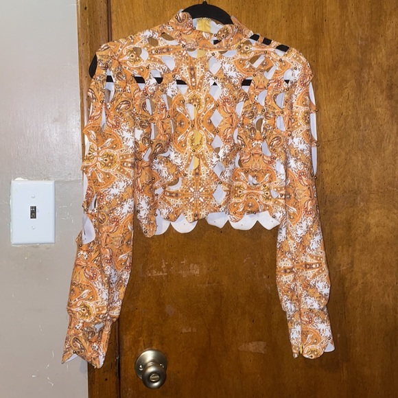 Akira Gold Crop - Picture 4 of 9